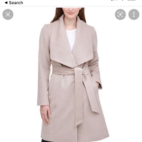 DKNY wool coat in bone. Size small. Perfect condition, worn once. - Picture 2 of 7